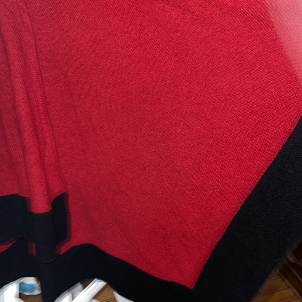Lauren Ralph Lauren red lambswool cape S/M - Picture 10 of 16